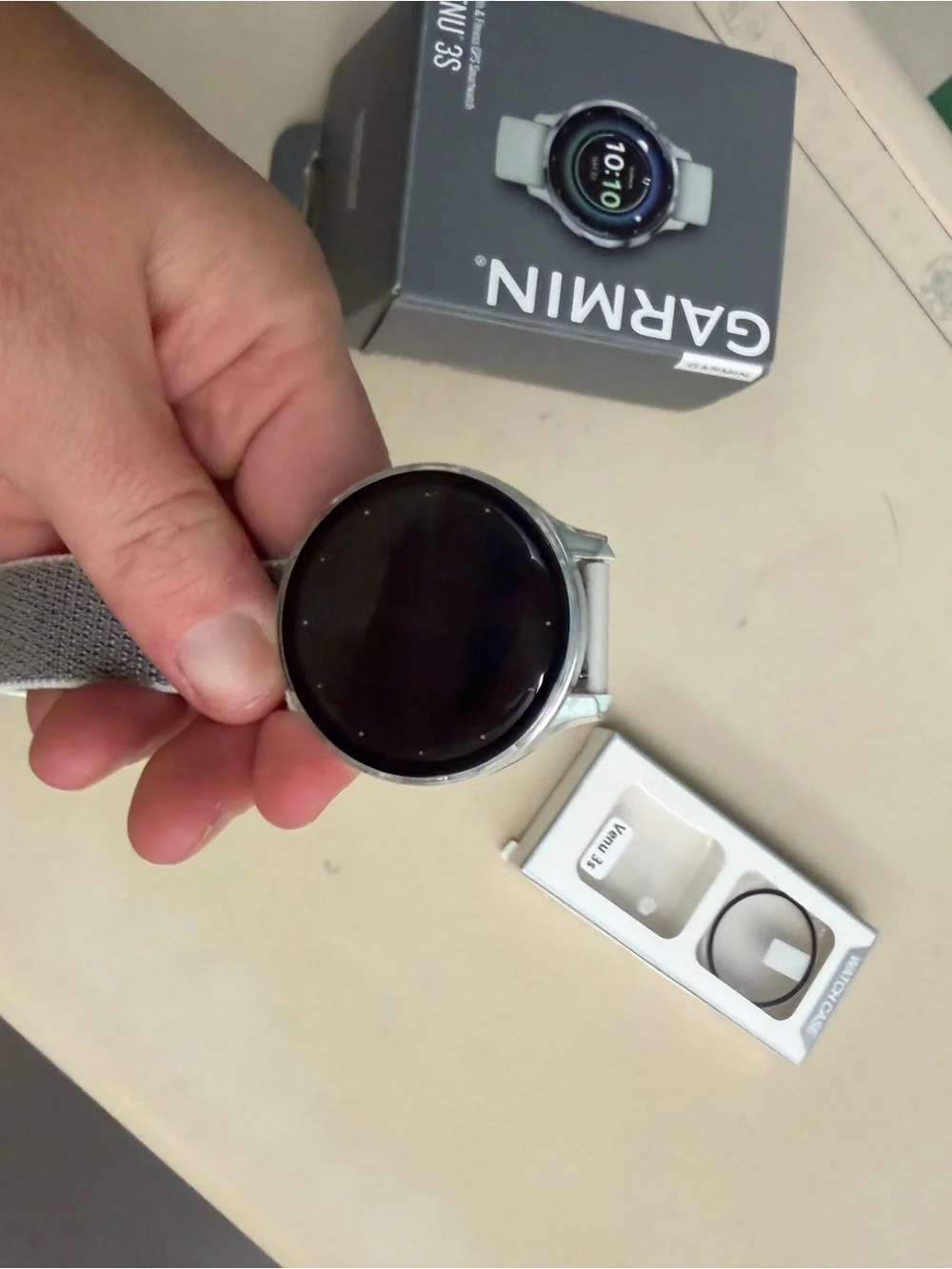 garmin Venu 3S Smartwatch - Gray Strap, Silver Case